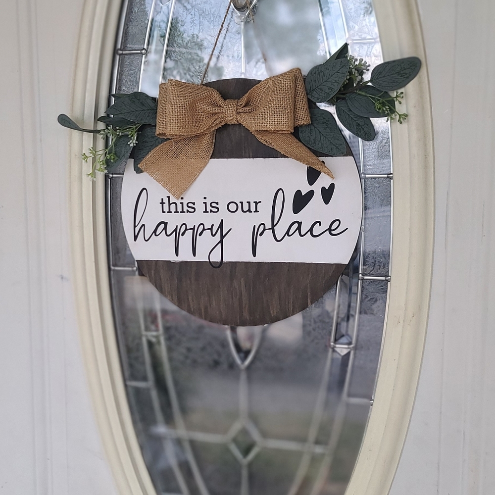 Happy Place Welcome Sign - Picture 2 of 2